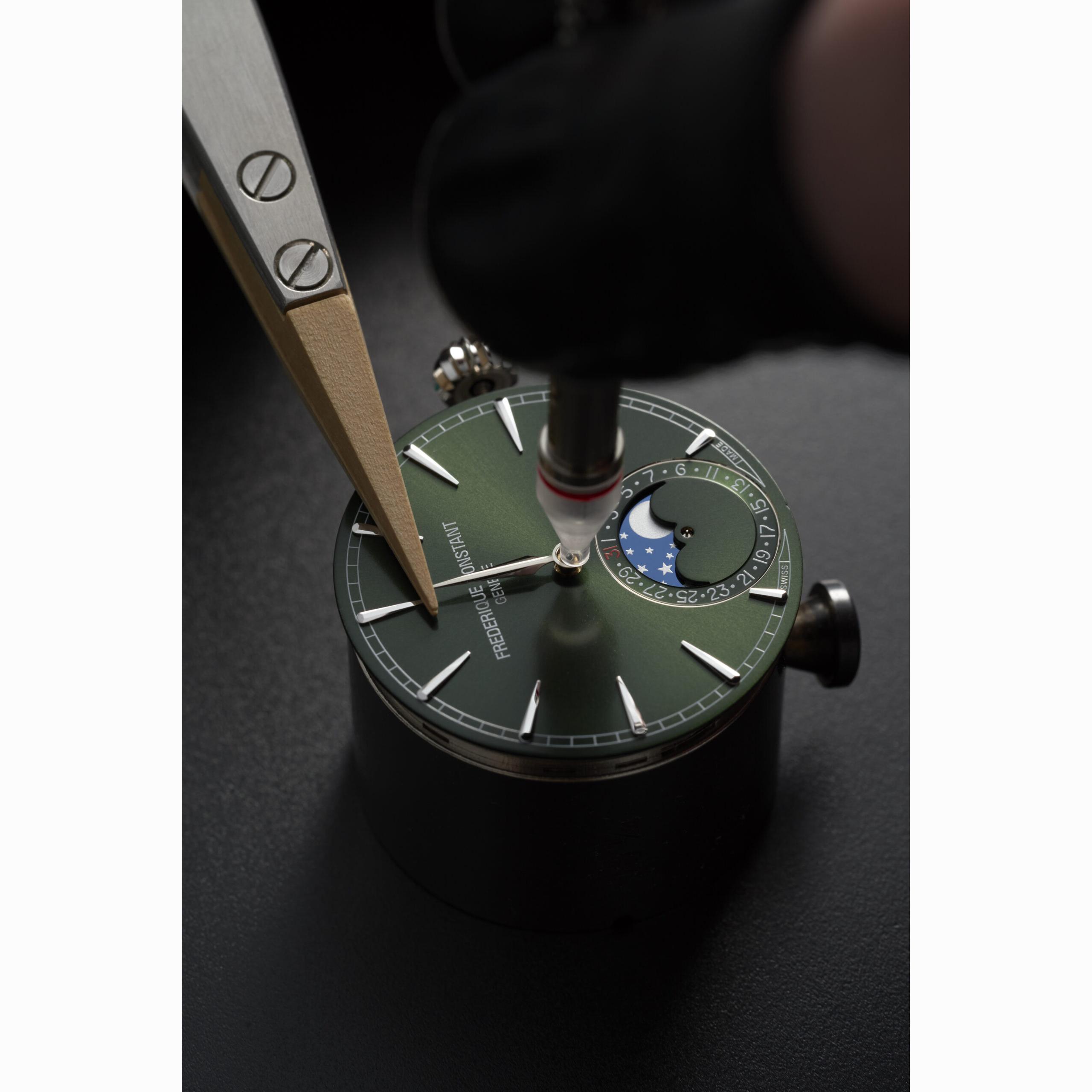 2024_Frederique_Constant_Caliber_716_Workshop_Photo©Eric_Rossier_HD_5