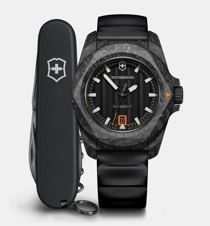 Victorinox Swiss Army I.N.O.X Automatic Carbono .........Ref : V242023.1
